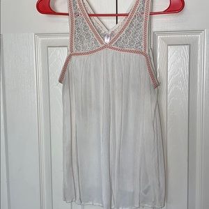 Cute women’s tank top. Size S